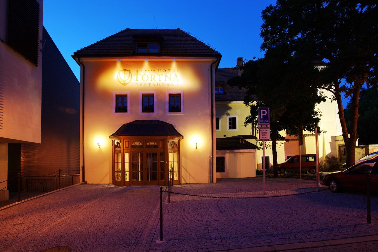 Hotel Fortna Chrudim Exterior foto